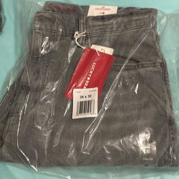 Lucky Brand Jeans - Picture 1 of 4